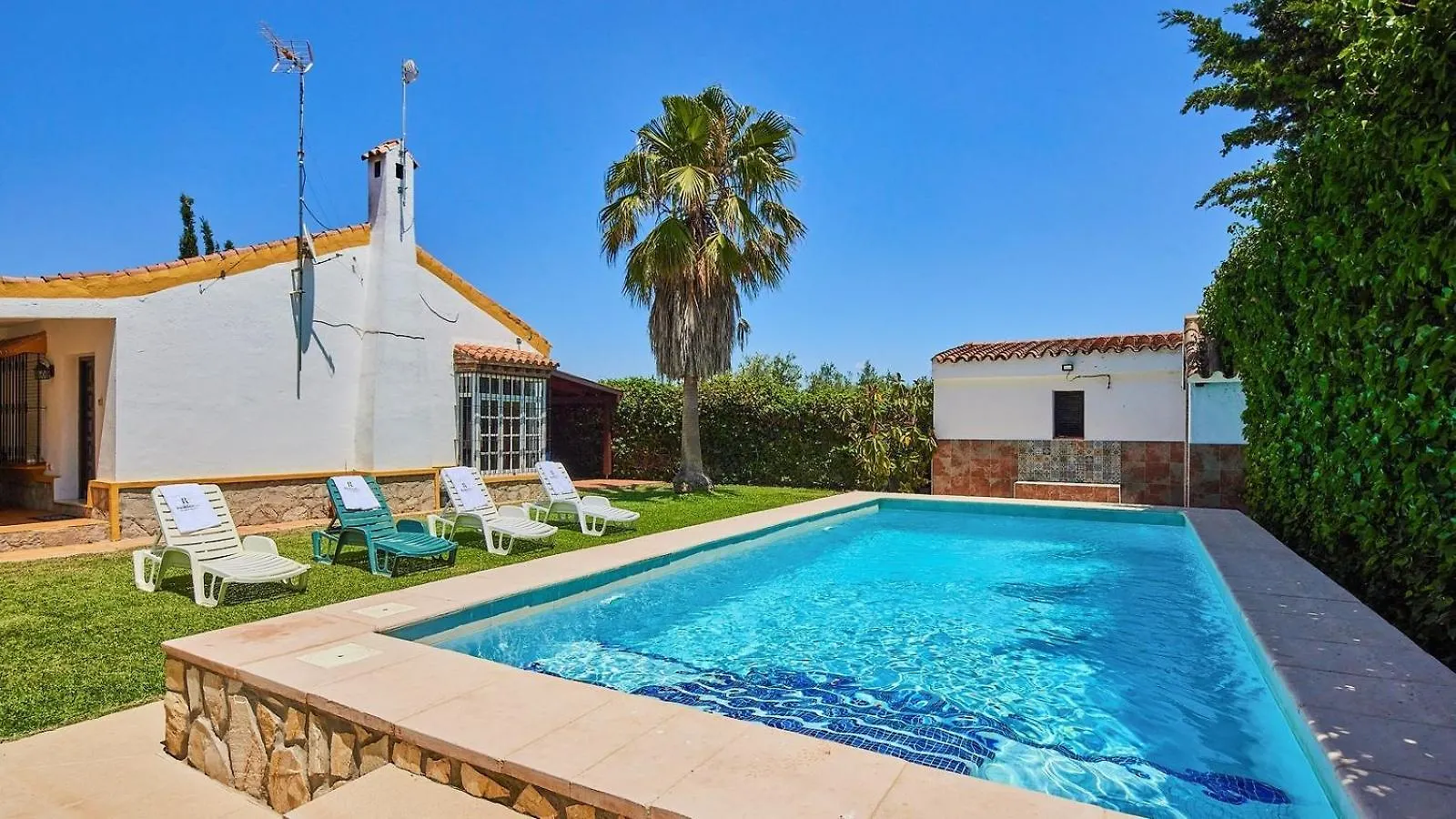 Villa Alegria Conil De La Frontera By Ruralidays Tatil Evi